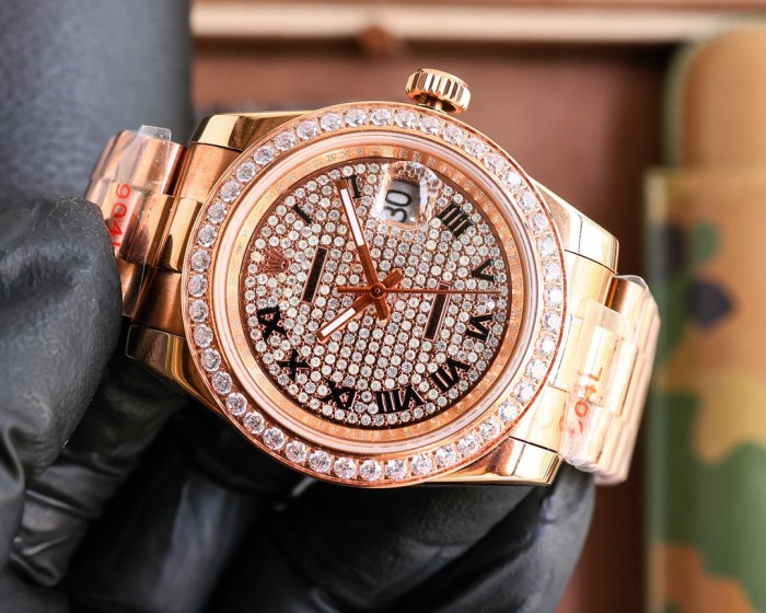 Custom watch, fully automatic movement, size 40mm，WT168-5-6