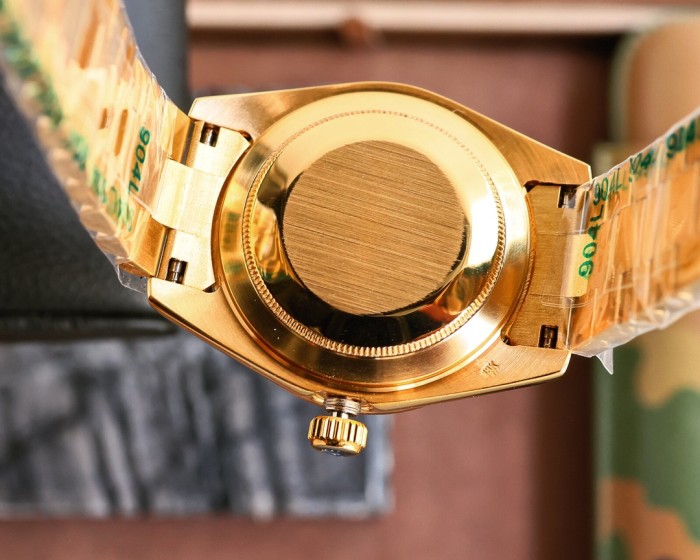 Custom watch, fully automatic movement, size 40mm，WT168-5-6