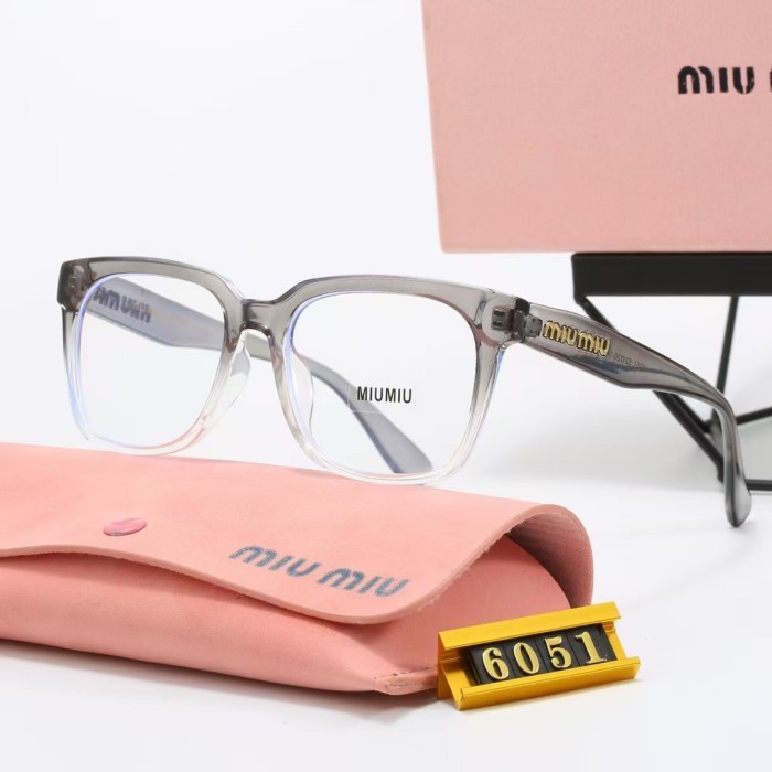 Blue light blocking sunglasses with the box and case ,G25-536-540