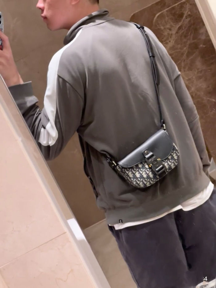 Split leather bag ,AAAA , size 23cm and 20cm,no box,  B75-3657-3658