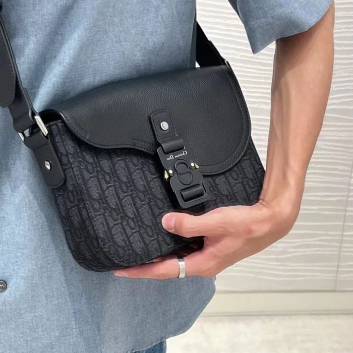 Split leather bag ,AAAA , size 23cm and 20cm,no box,  B75-3657-3658