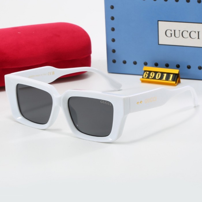 Blue light blocking sunglasses with the box and case ,G25-570-576