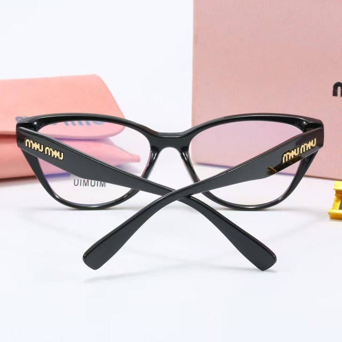 Blue light blocking sunglasses with the box and case ,G25-531-535
