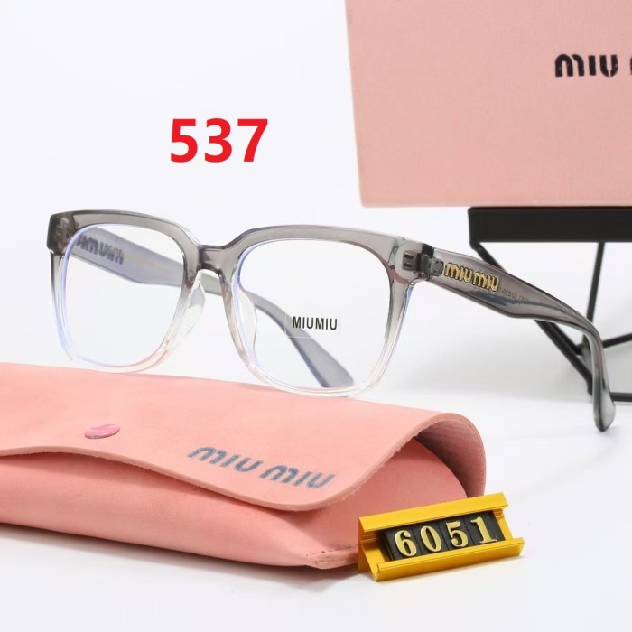 Blue light blocking sunglasses with the box and case ,G25-536-540