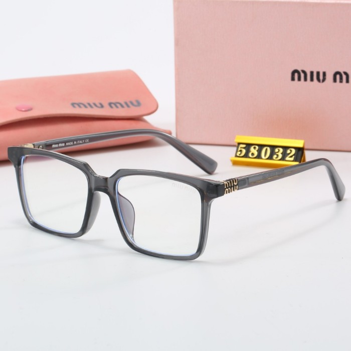 Blue light blocking sunglasses with the box and case ,G25-548-556