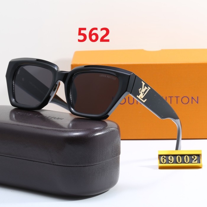 Blue light blocking sunglasses with the box and case ,G25-557-563