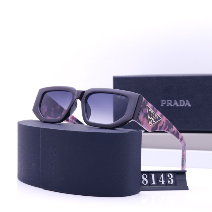 Blue light blocking sunglasses with the box and case ,G25-673-677