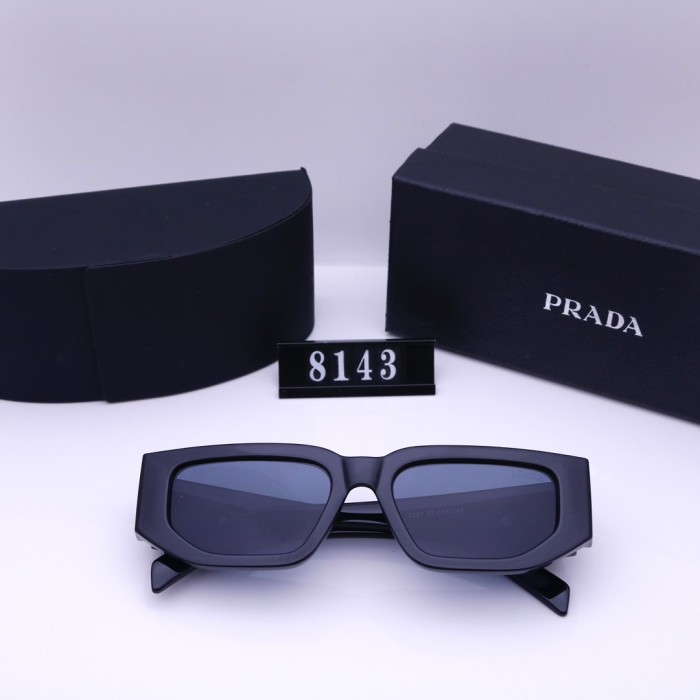 Blue light blocking sunglasses with the box and case ,G25-673-677