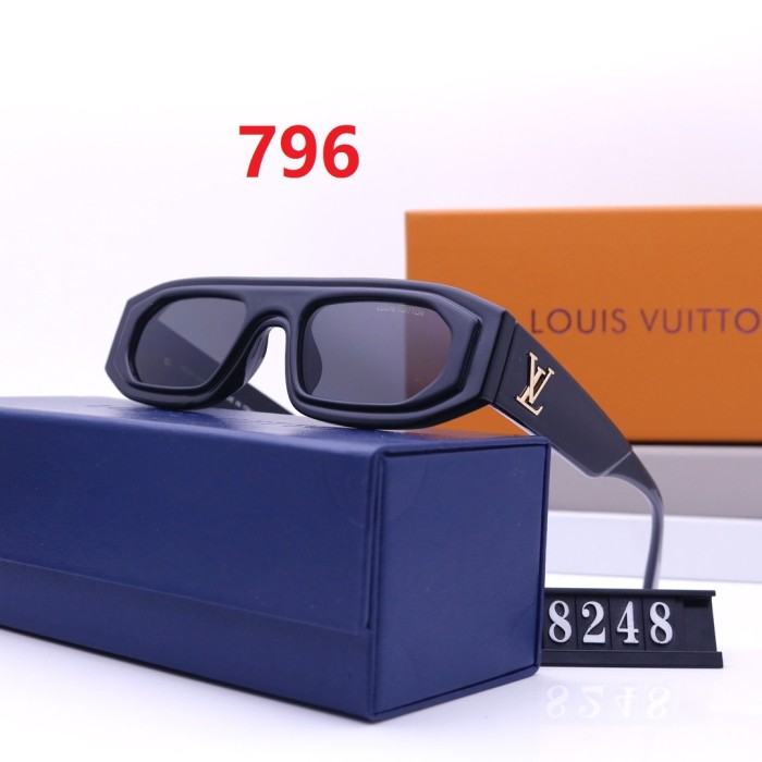 Blue light blocking sunglasses with the box and case ,G25-796-802