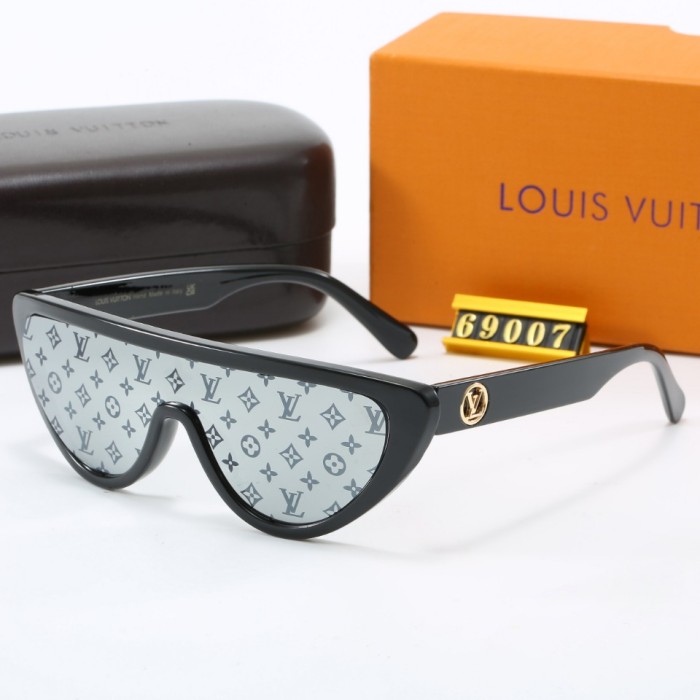 Blue light blocking sunglasses with the box and case ,G25-789-795
