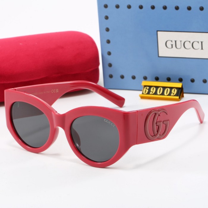 Blue light blocking sunglasses with the box and case ,G25-816-822