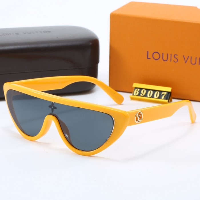 Blue light blocking sunglasses with the box and case ,G25-789-795