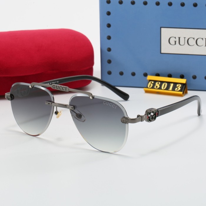 Blue light blocking sunglasses with the box and case ,G25-809-815