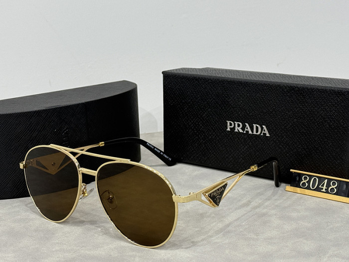 Blue light blocking sunglasses with the box and case ,G25-845-850