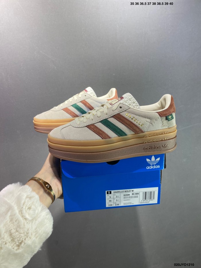 Women runner sneaker shoes,  with box,size 35-40，SS60-2792