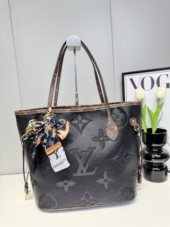 PU leather bag, budget,no box,size 40x28x15.5cm, B35-42-43