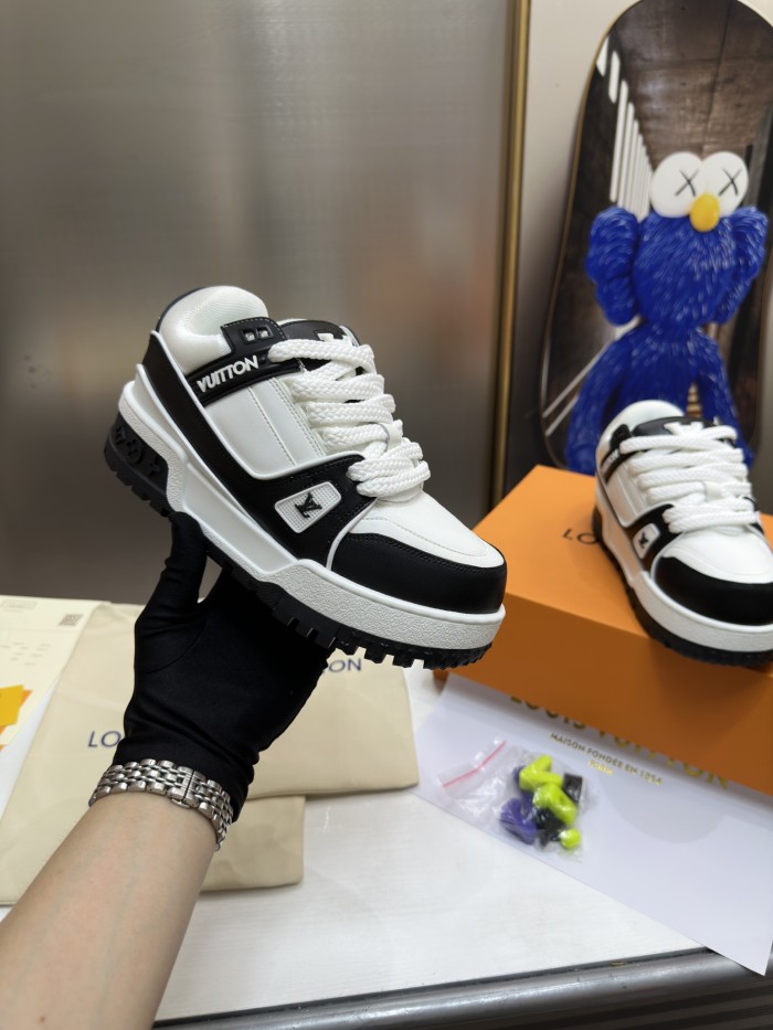 Women's men flat sneaker shoes,size 35-45, SS110-484
