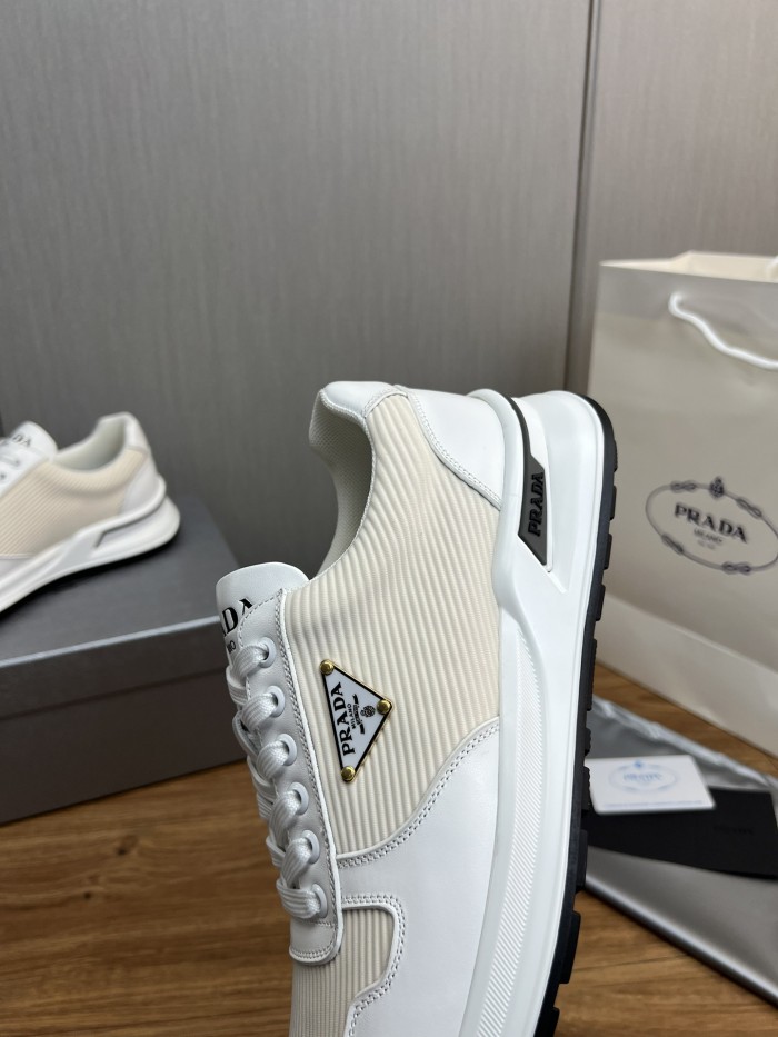 Men flat sneaker shoes,size 38-45, SS110-531-532