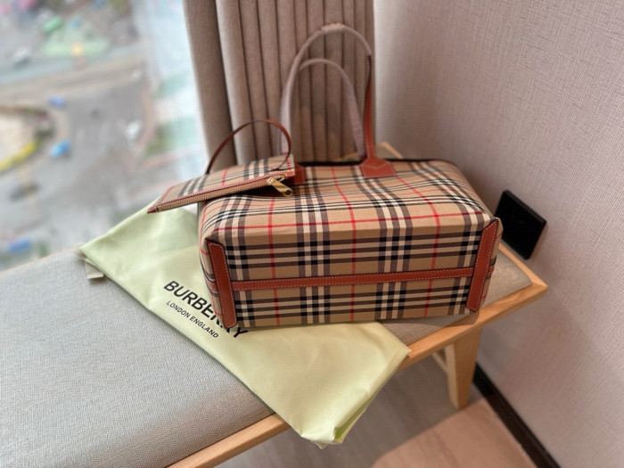Split leather bag ,AAAA , size 35*28cm,no box,  B75-7