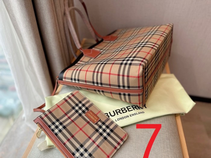 Split leather bag ,AAAA , size 35*28cm,no box,  B75-7