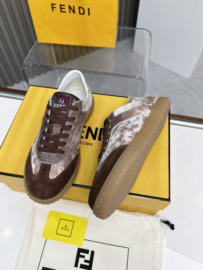 High quality women flat sneaker shoes,size 35-40, SS110-544-548