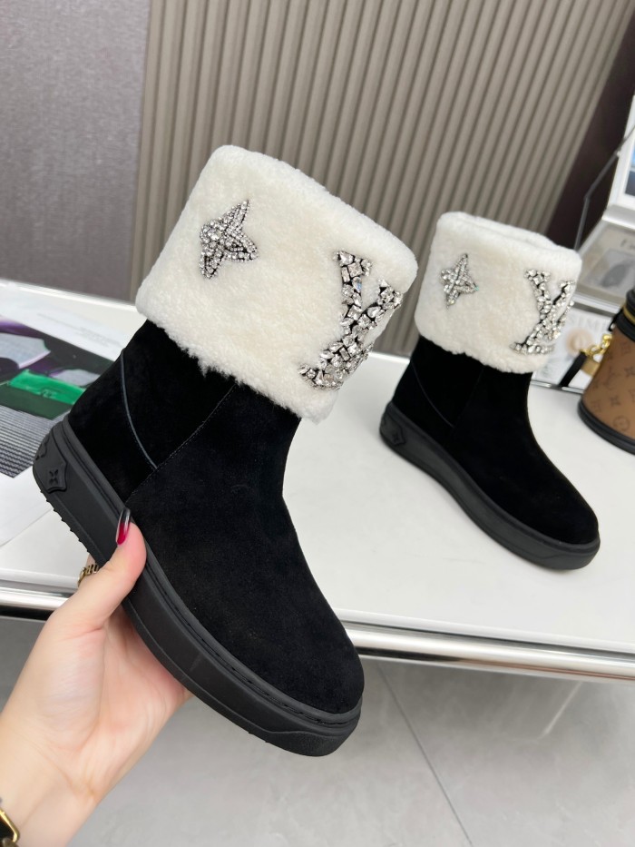 High quality women boots shoes,size 35-42, SS120-226-228