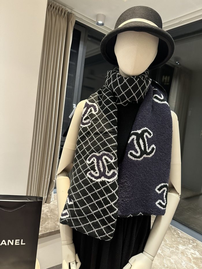 Cashmere cotton scarf, no box. SF25-27-29