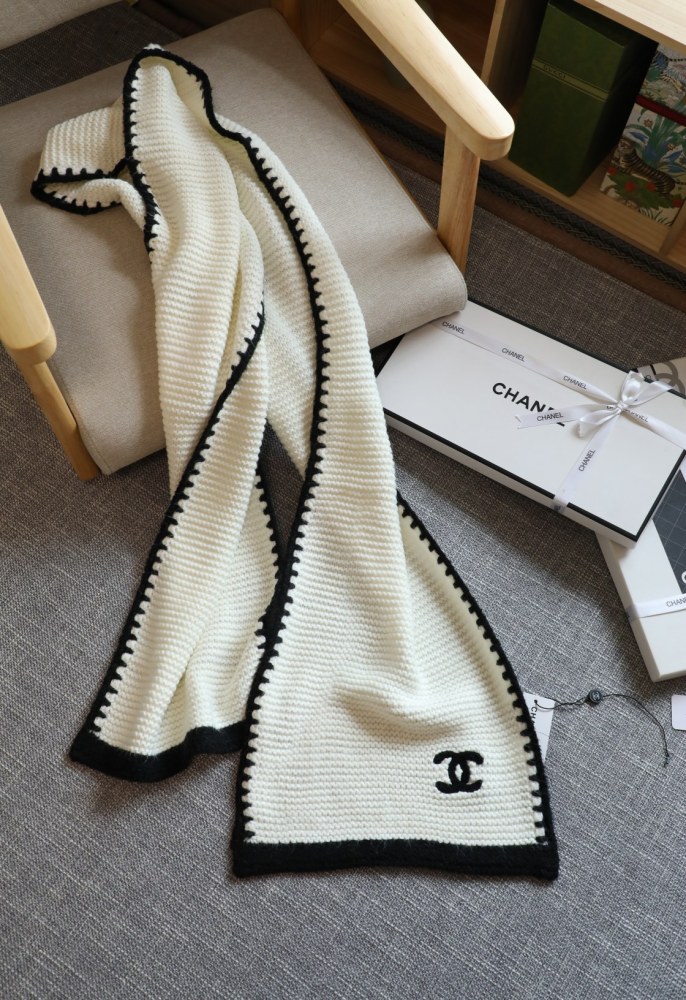 Cashmere cotton scarf , size 33x170cm, no box. SF25-26