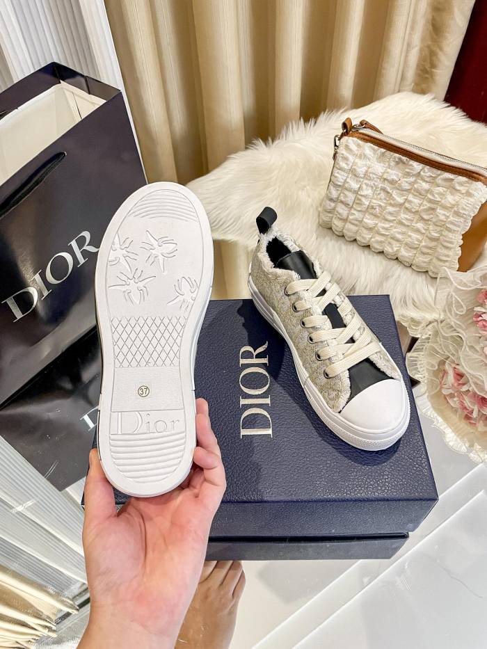 Women's men flat sneaker shoes,  size 35-45, SS80-597