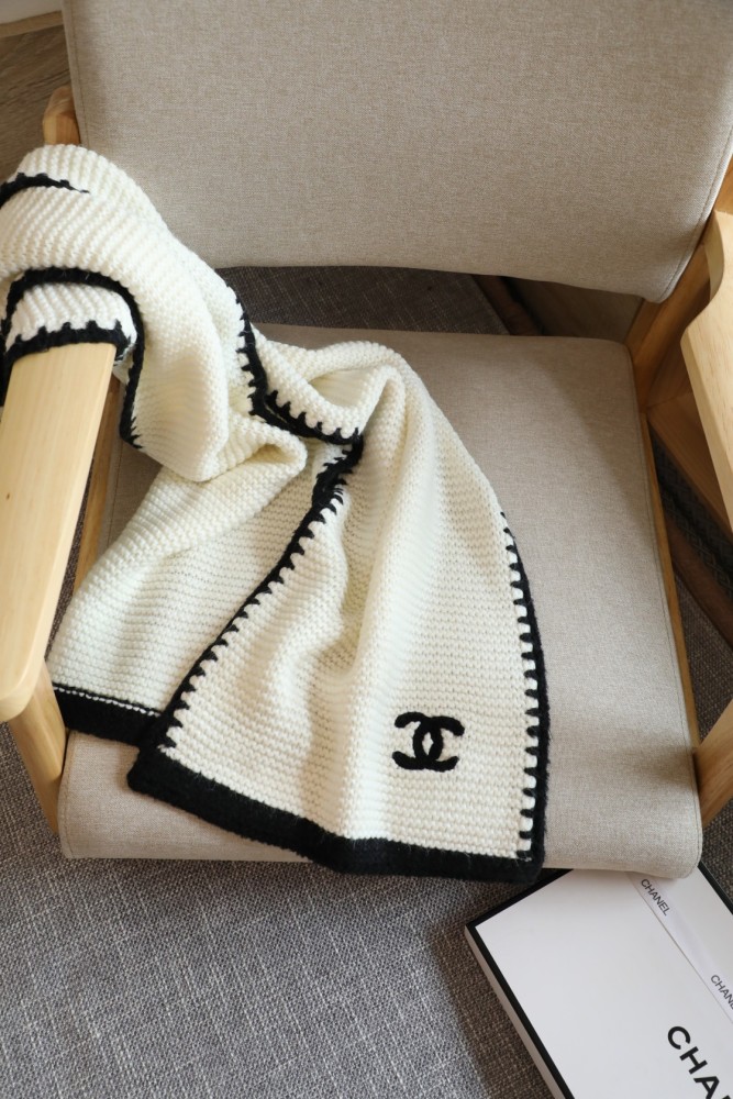 Cashmere cotton scarf , size 33x170cm, no box. SF25-26