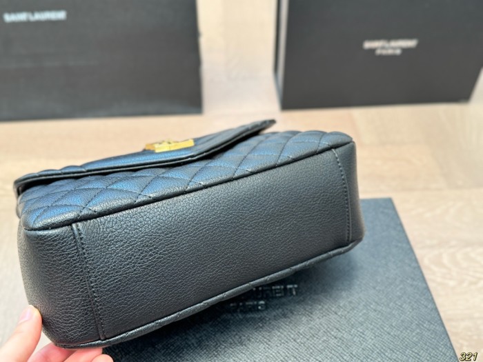 Split leather bag ,3A , size 25x17cm ,no box,  B68-22