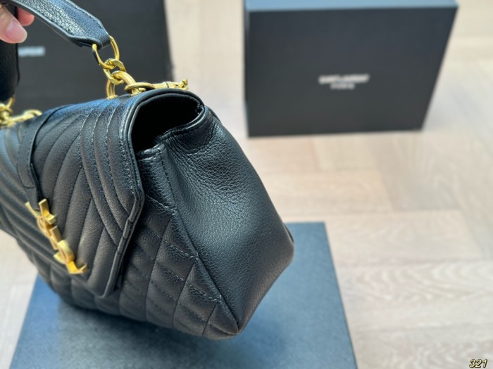 Split leather bag ,3A , size 25x17cm ,no box,  B68-22