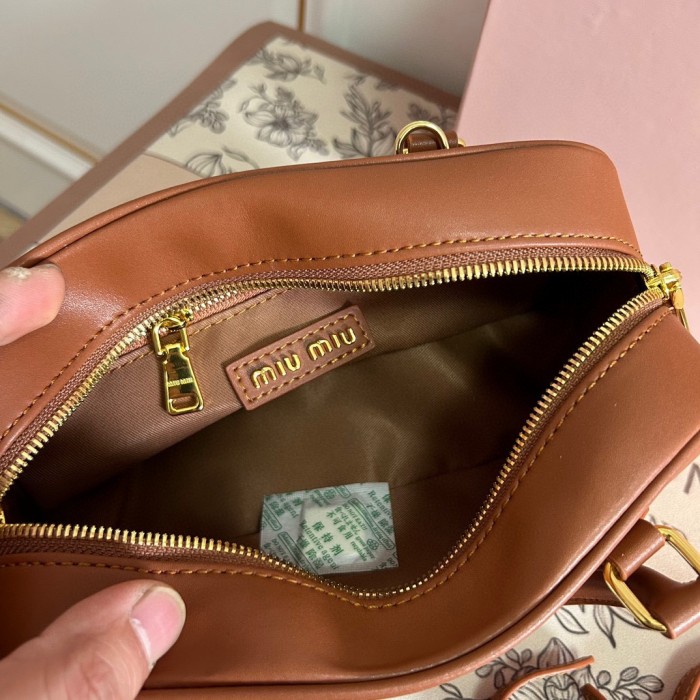 Split leather bag ,3A ,size 23x12x8cm,no box,  B68-35