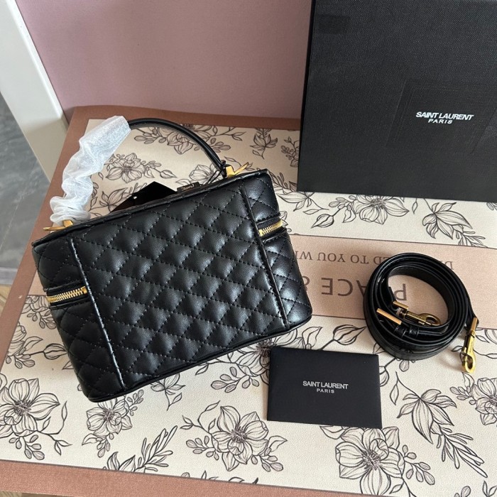 Split leather bag ,3A ,size 18x15cm ,no box,  B68-34
