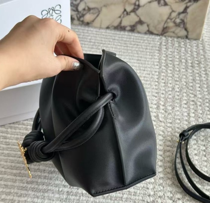 Leather bag ,4A ,size 30x26cm or 24x18cm,no box,  B88-2