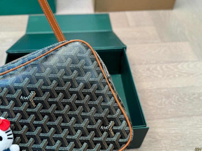 Split leather bag ,3A ,size 23x19cm,no box,  B75-15-29