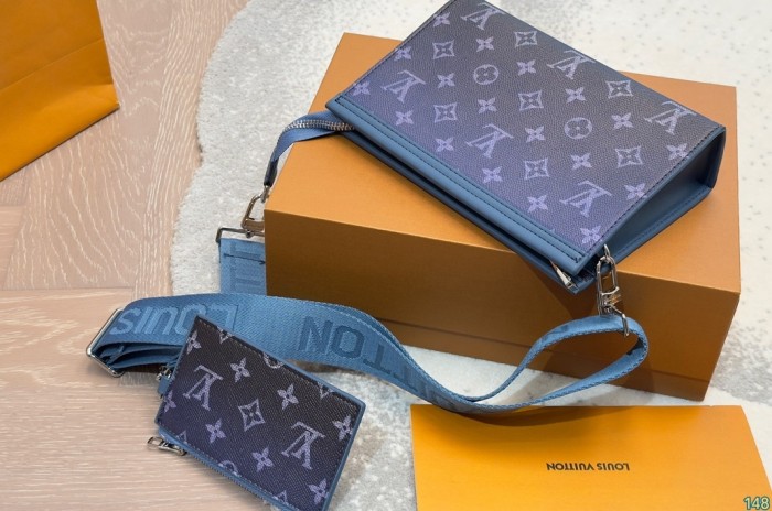 Split leather bag ,3A ,size 22x14cm,no box,  B68-45