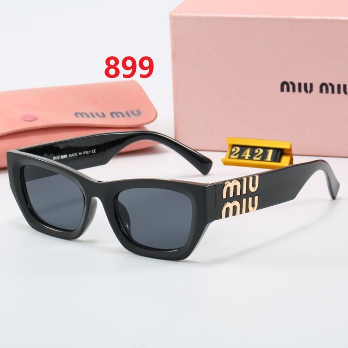 Blue light blocking sunglasses with the box and case ,G25-897-902