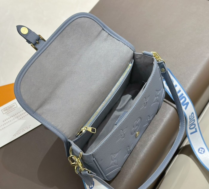 Split leather bag a set,3A ,no box,  B75-96
