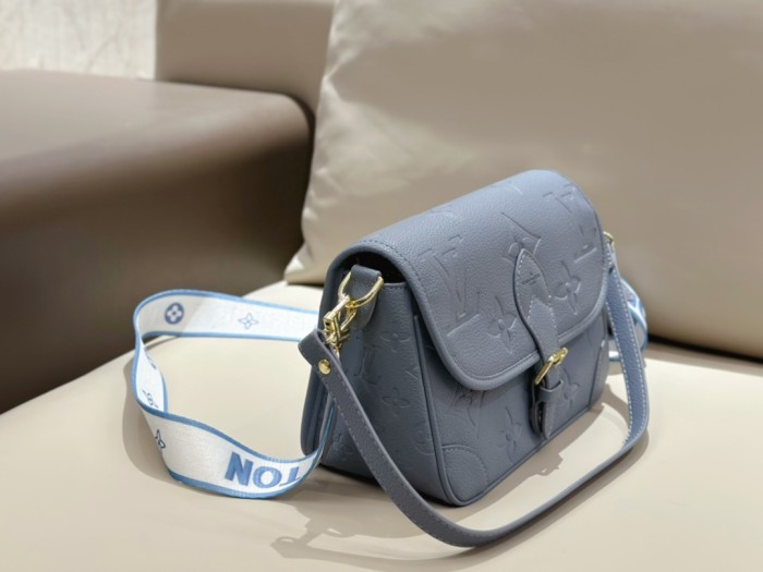 Split leather bag a set,3A ,no box,  B75-96