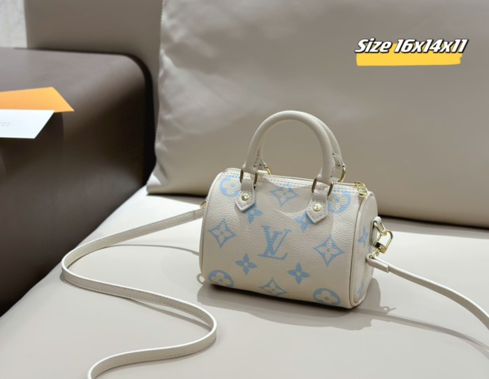 Split leather bag a set,3A ,no box,  B75-94