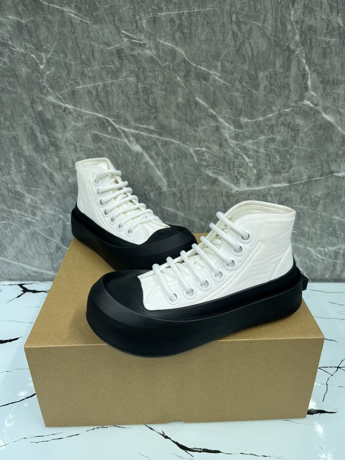 High quality women's men flat shoes,size 34-45, SS110-22