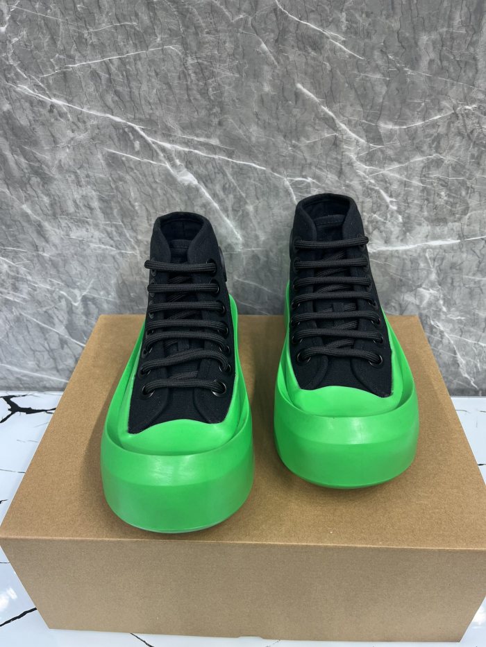 High quality women's men flat shoes,size 34-45, SS110-25