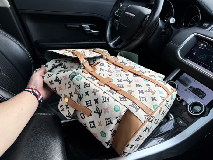 Split leather bag ,4A ,size 41x48x13cm,no box,  B88-71