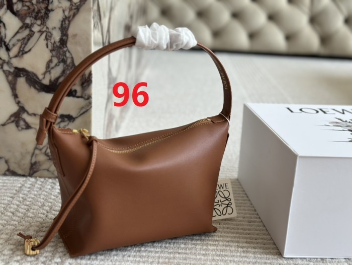 Leather bag ,4A ,size 21x17cm,no box,  B88-92-96