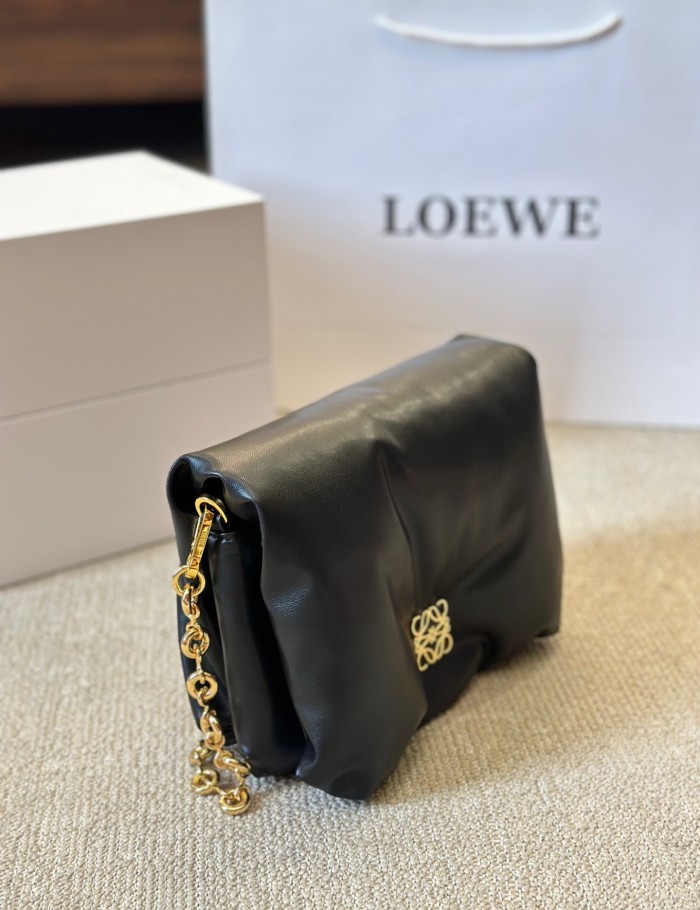 Split leather bag ,4A ,size 22x18cm,no box,  B88-64-67