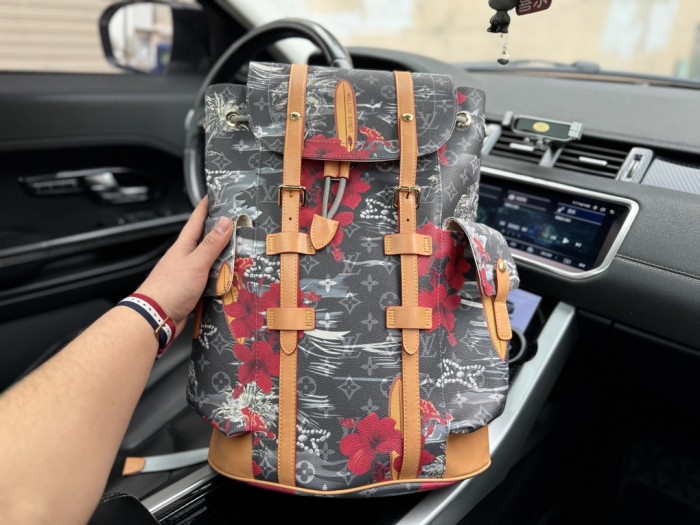 Split leather bag ,4A ,size 41x48x13cm,no box,  B88-70