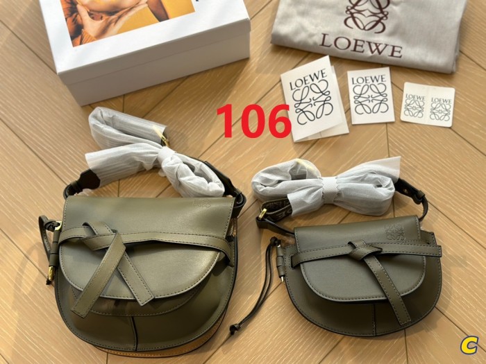 Leather bag ,4A ,size 21x18cm/24x21cm,no box,  B88-103-108