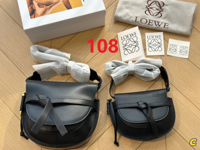 Leather bag ,4A ,size 21x18cm/24x21cm,no box,  B88-103-108