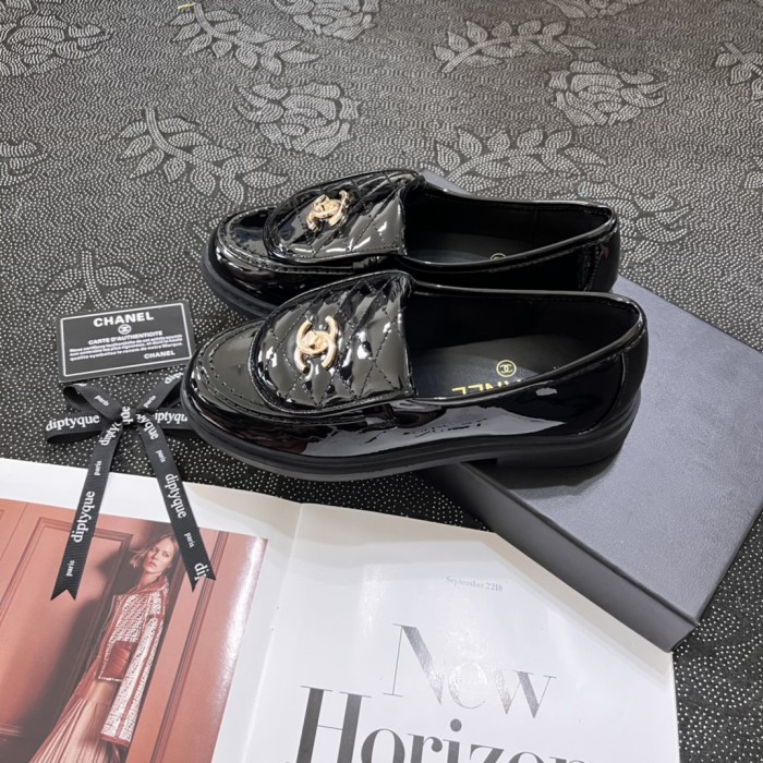 Women flat shoes, size 35-40, SS60-298-302